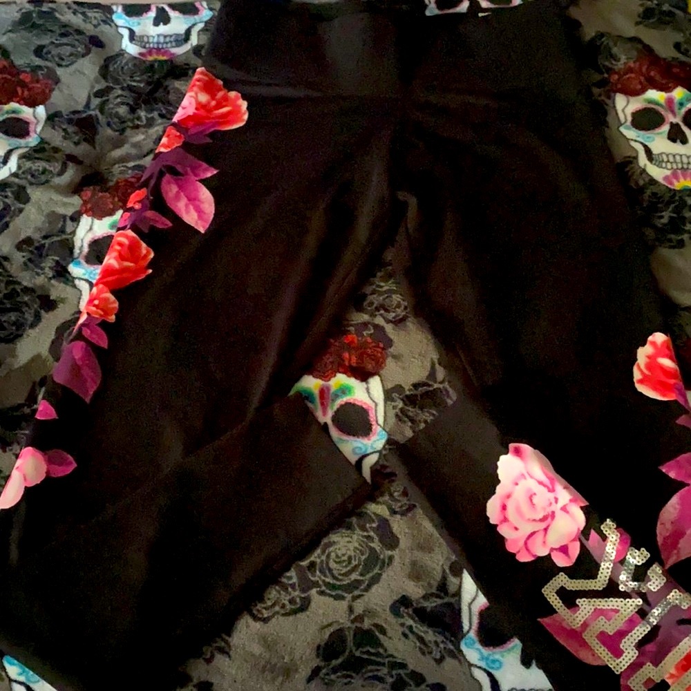 Victoria’s Secret Pink Leggings